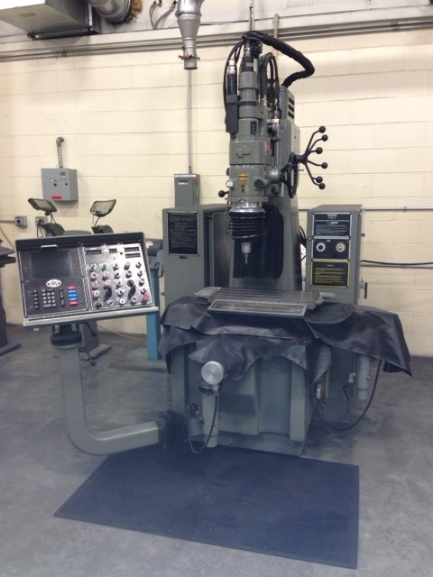 Moore CNC Jig Grinder, Model G-18 Series 1000 | Plastic Machinery ...