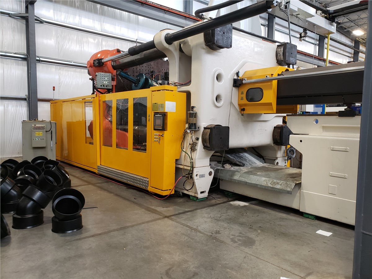 2500 Ton Husky Injection Molding Machine Model QD2350 MMC RS200/200