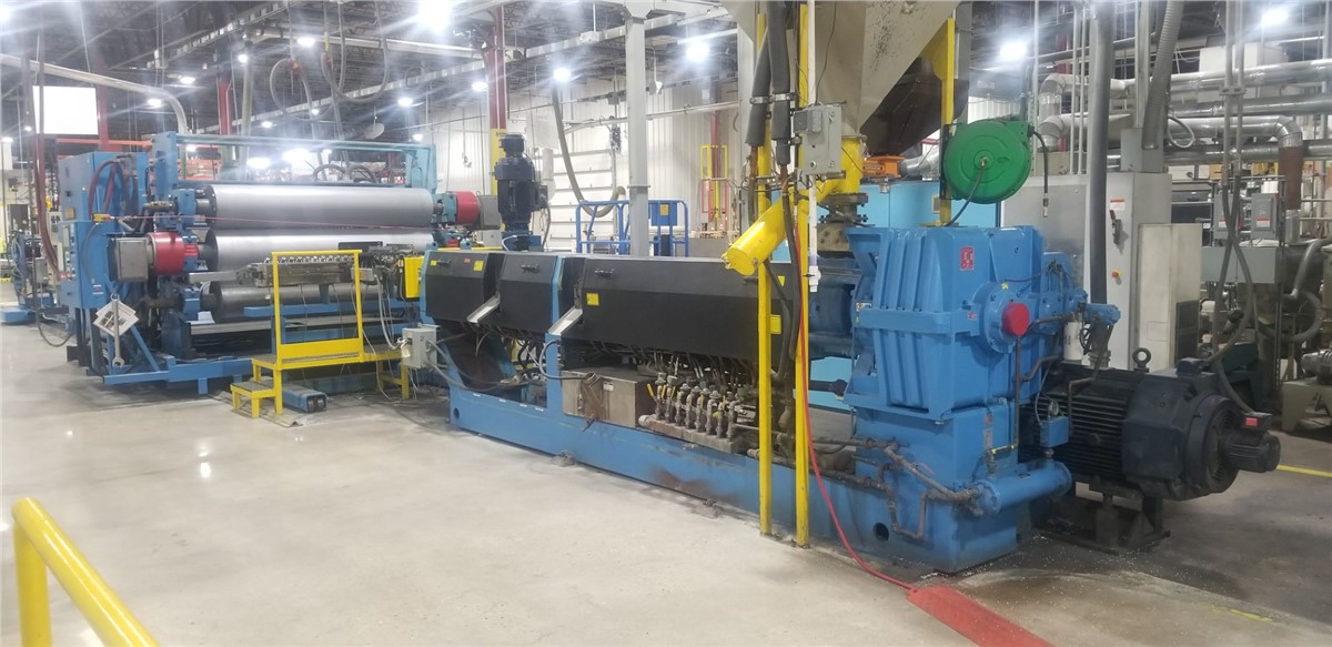 4.5" Davis Standard Extruder 401L//D, 300 Hp With Screen Changer, Melt Pump And Die Plastic