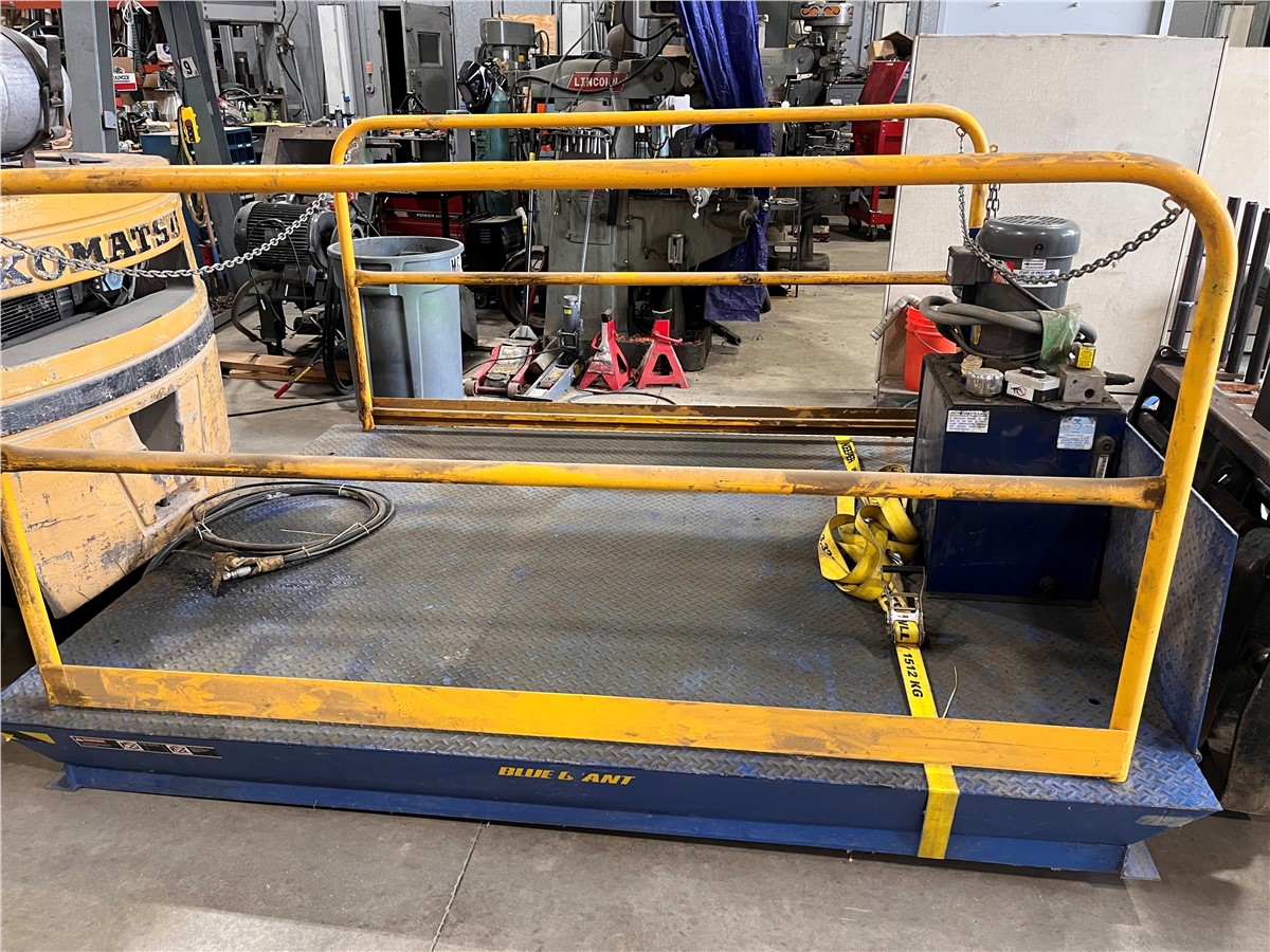 72" x 96" Blue Giant Dock Lift, 5,000 LB Capacity Plastic Machinery