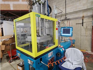 60 Ton Boy Vertical Injection Molding Machine, Model 55EVV-205, 4.3 Oz, New In 2016
