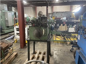 Berlyn Continuous Screen Changer, Model CF-6011