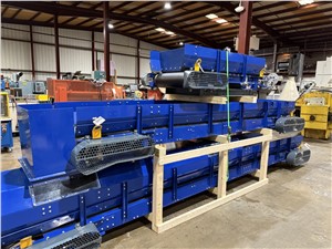 14' L x 24" Wide Flatbelt Conveyor