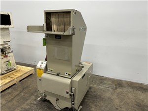 jc1016 granulator (10).JPG