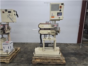 4.5___x___24___Farris___Two___Belt___Puller,___Model___C500VT,___with___Updated___MotorDrive,___1.5___HP___AC___Motor___(2).jpg