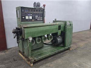 22281A___-___2.5''___NRM___PM___III___Extruder,___24-1___LD,___40___HP___AC___Motor___(3).jpg